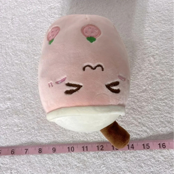 Lissipuppe Strawberry Boba Pink Plush Soft  Toy Squishmallow - Picture 8 of 9
